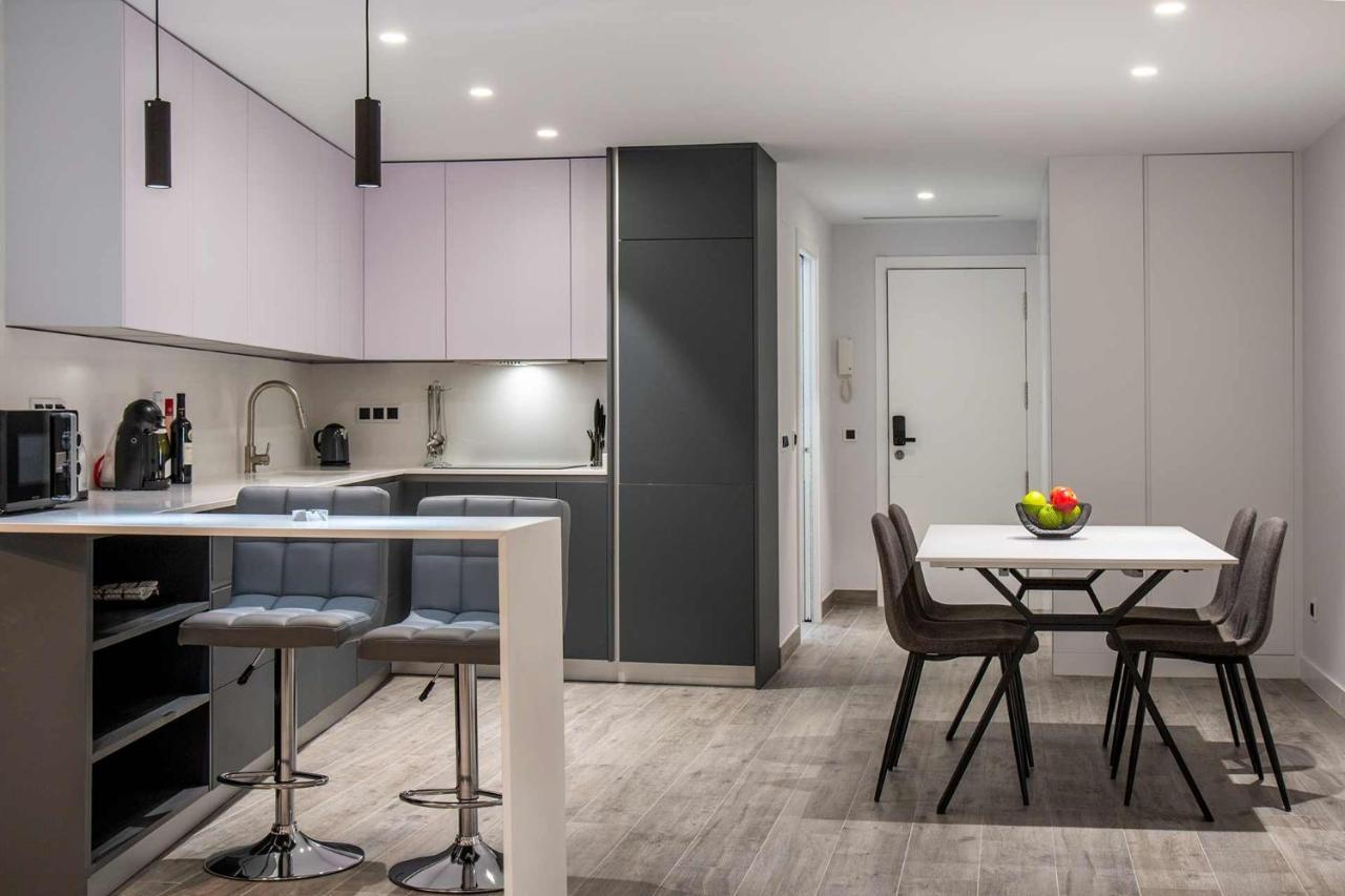 Apartamentos en Plaza de España Recién construidos Nerja Exterior foto